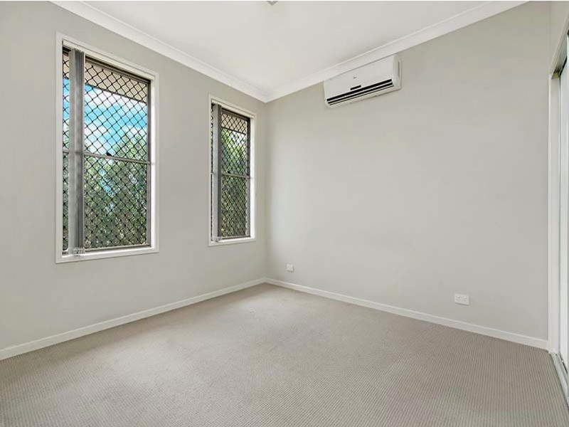 13 Baxton Place, Shailer Park QLD 4128