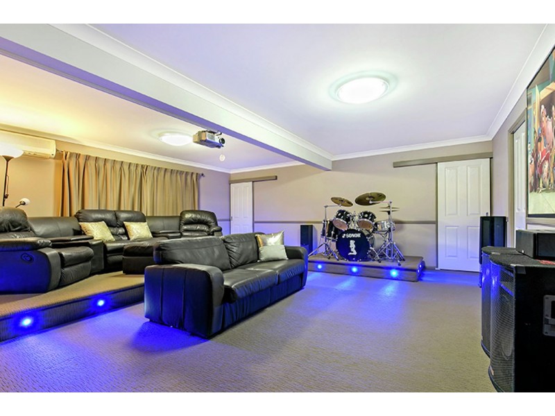 55 Celandine Street, Shailer Park QLD 4128