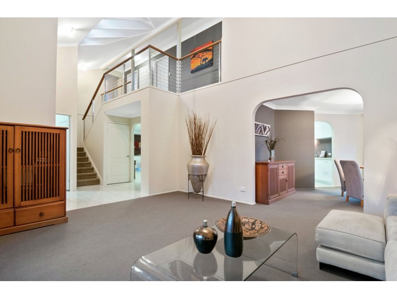 5 Eginbah Crt, Shailer Park QLD 4128