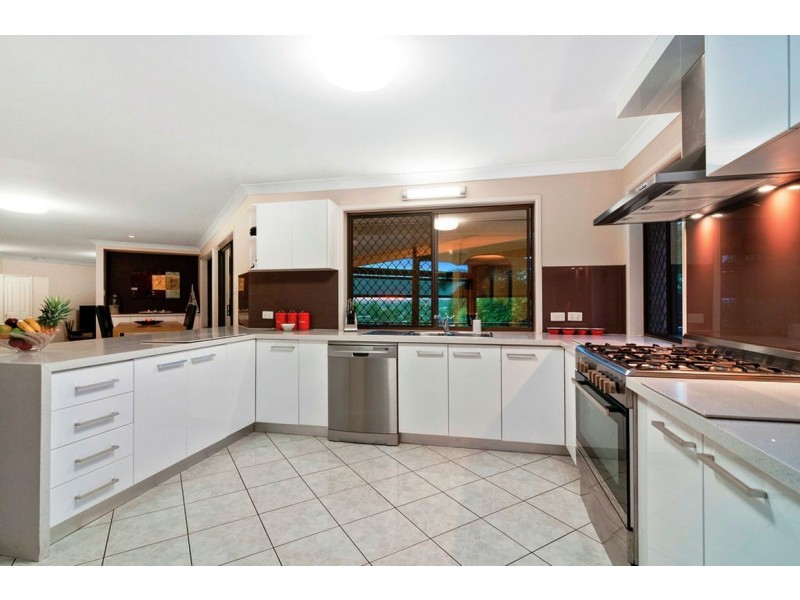 5 Eginbah Crt, Shailer Park QLD 4128