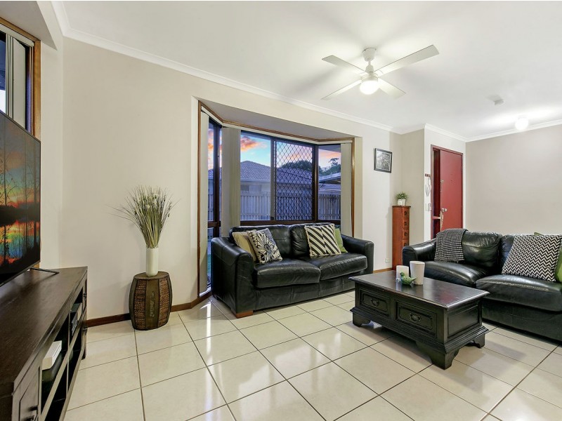15 Springlands Drive, Slacks Creek QLD 4127
