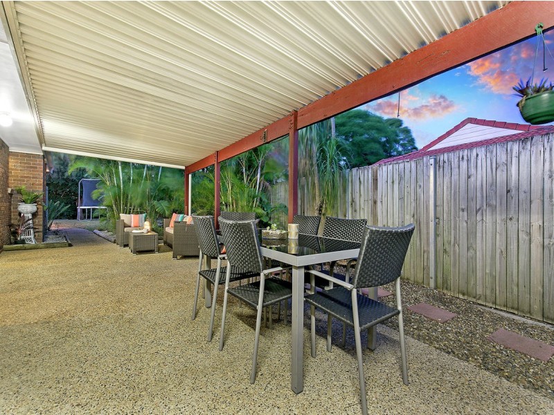 15 Springlands Drive, Slacks Creek QLD 4127