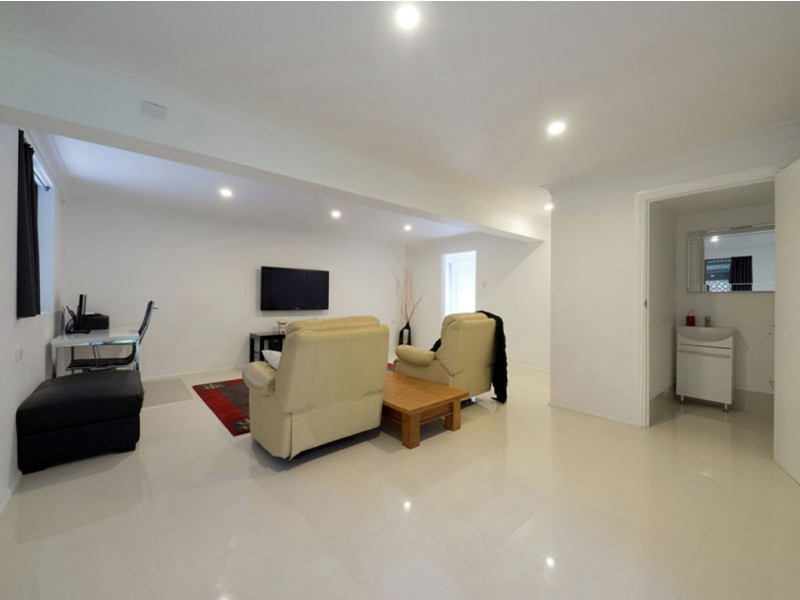 11 Trinette Street, Shailer Park QLD 4128