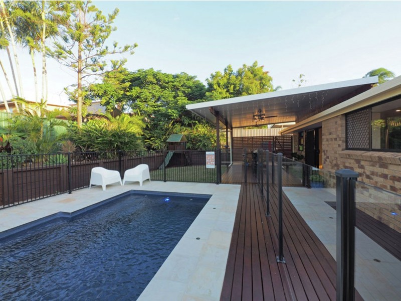 13 Columbine, Daisy Hill QLD 4127