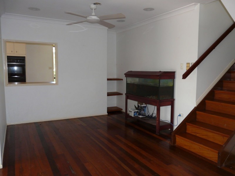 16 Foilage Court, Shailer Park QLD 4128