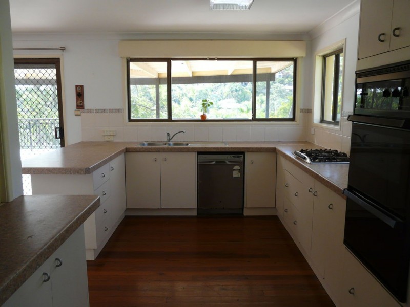 16 Foilage Court, Shailer Park QLD 4128