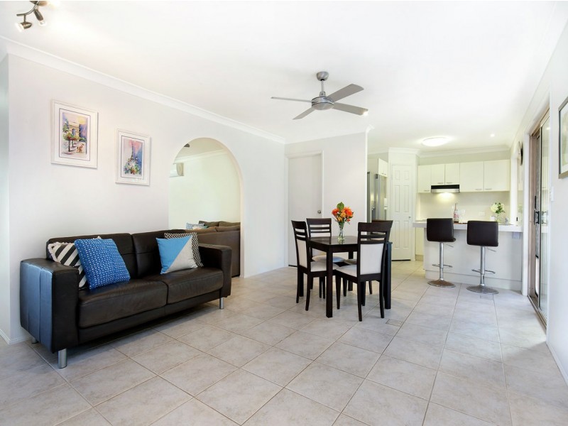 12 Tekam Crescent, Tanah Merah QLD 4128