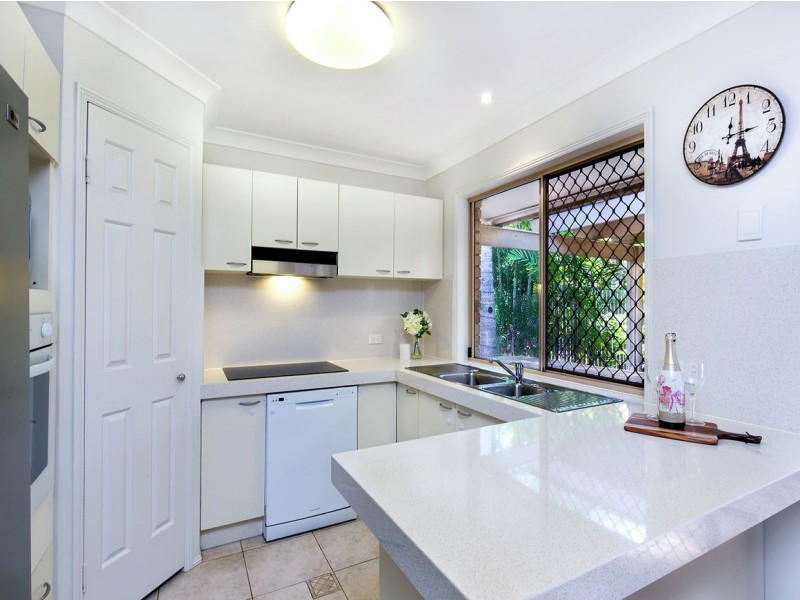 12 Tekam Crescent, Tanah Merah QLD 4128