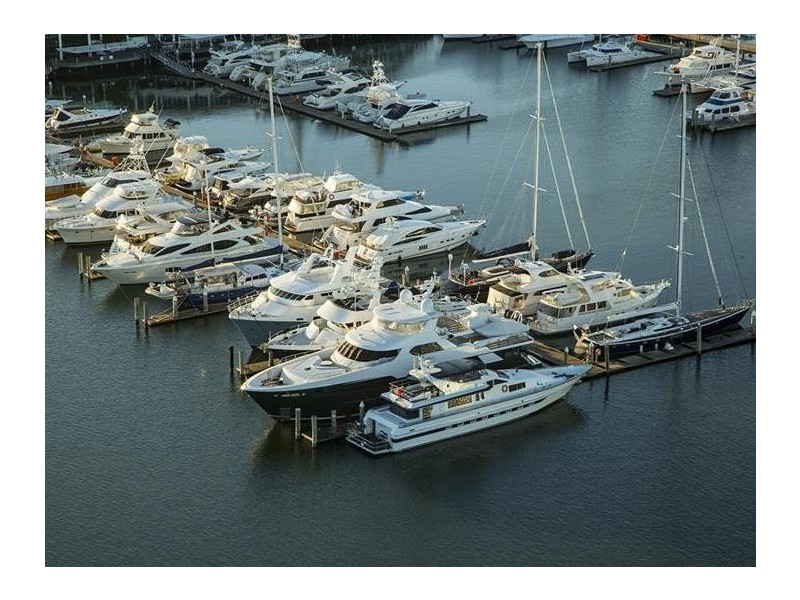 Hope Island QLD 4212