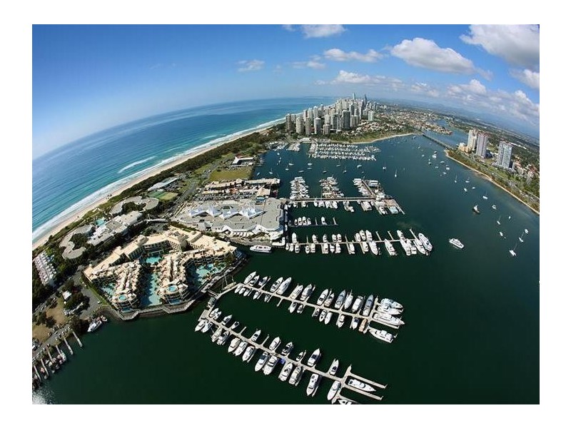 Hope Island QLD 4212