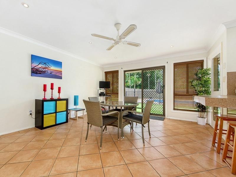 1 Derwent Avenue, Helensvale QLD 4212