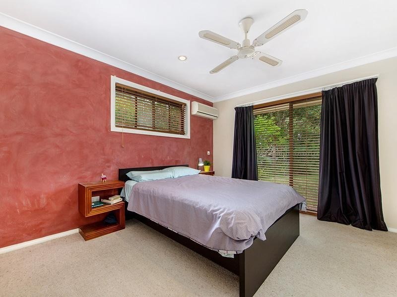 1 Derwent Avenue, Helensvale QLD 4212