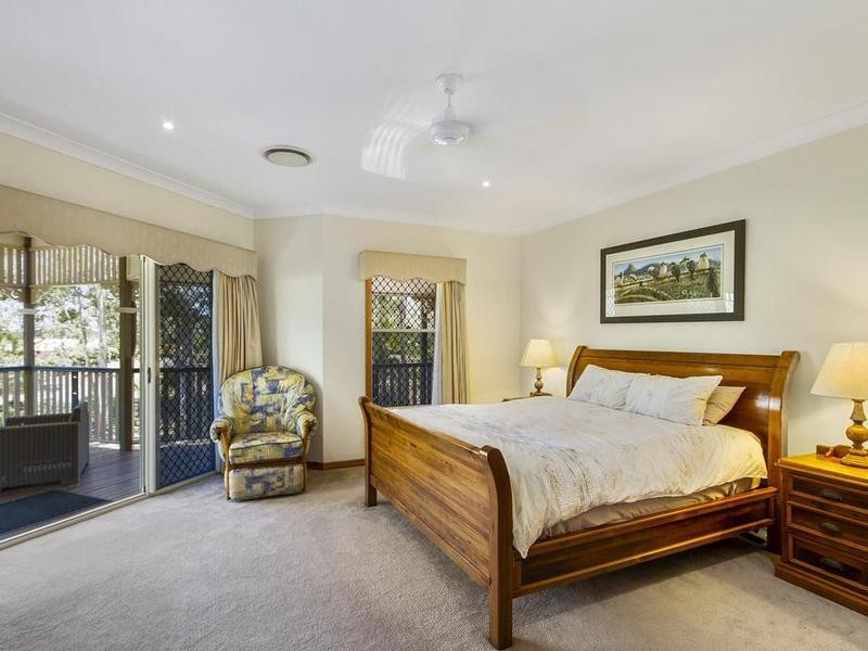 20 Warrego  Way, Helensvale QLD 4212