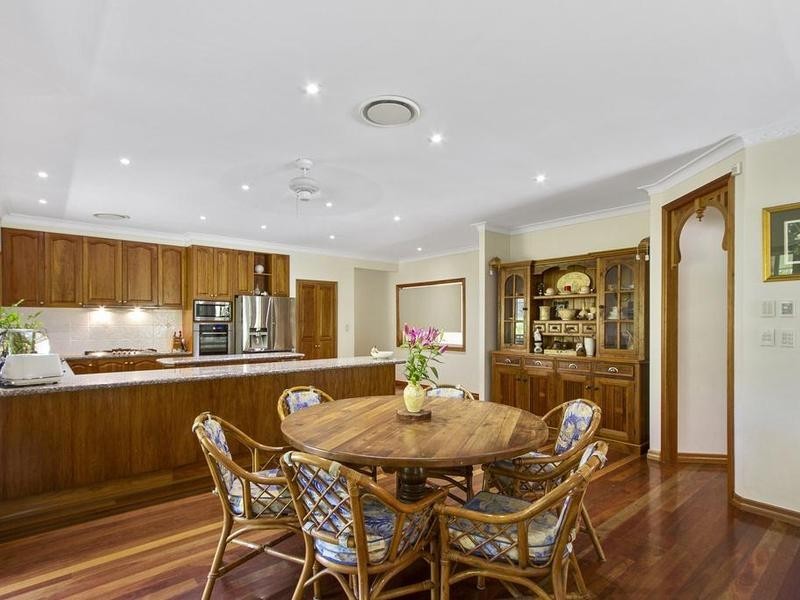 20 Warrego  Way, Helensvale QLD 4212