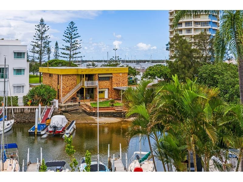 49/37 Bayview Street, Runaway Bay QLD 4216