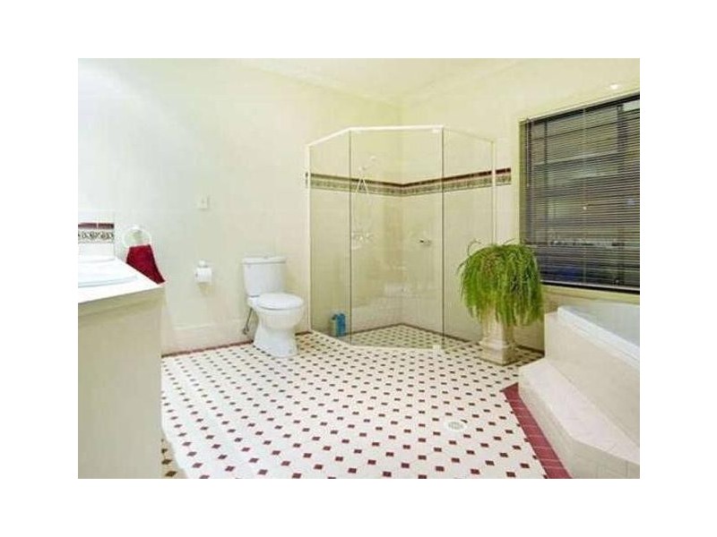 12 Hannaford Place, Helensvale QLD 4212