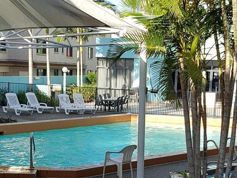 215/132 Marine Parade, Southport QLD 4215