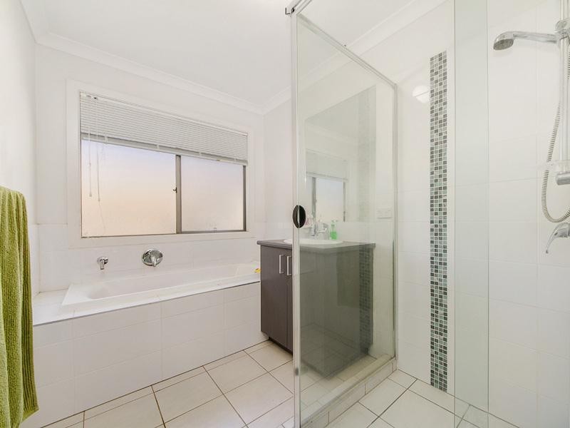 1 Copper Parade, Pimpama QLD 4209