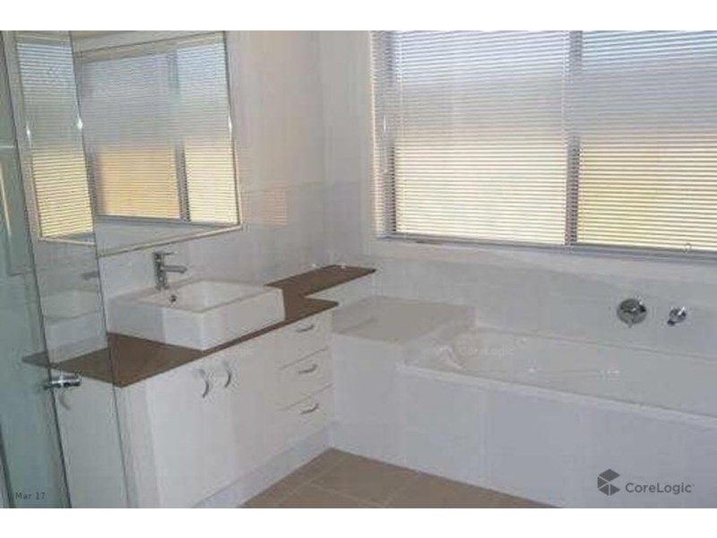 39 Scenic Crescent, Coomera QLD 4209