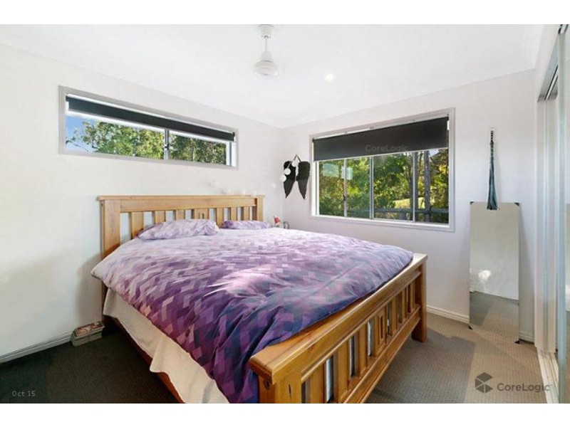 16 Harriet Lane, Oxenford QLD 4210