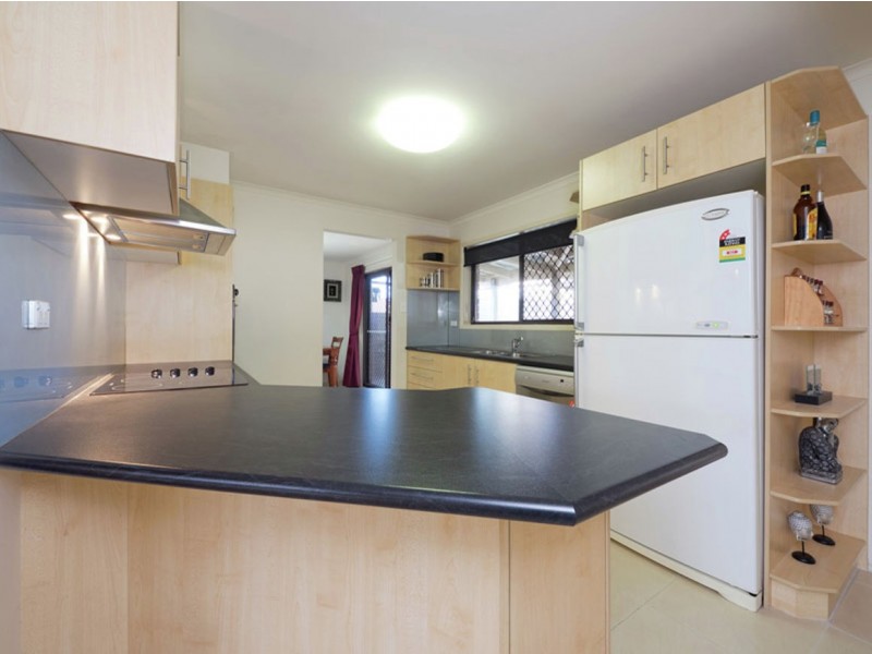 15 Roselea Street, Shailer Park QLD 4128