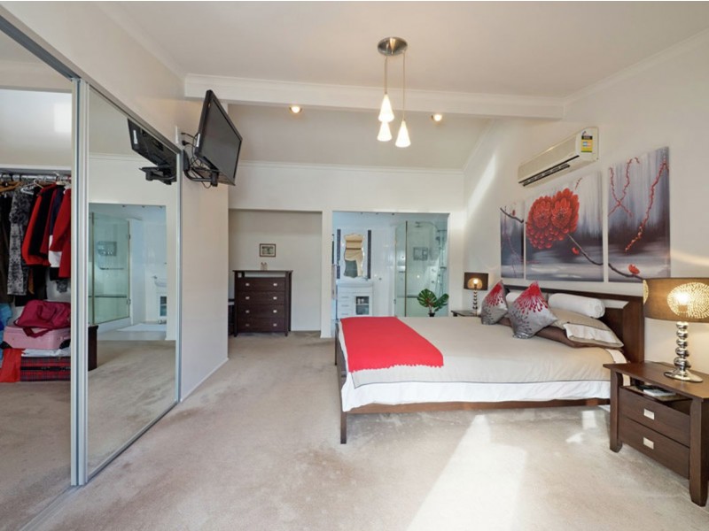 15 Roselea Street, Shailer Park QLD 4128