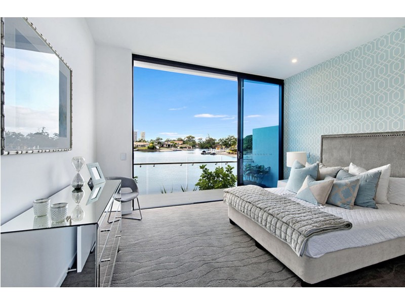 Biggera Waters QLD 4216