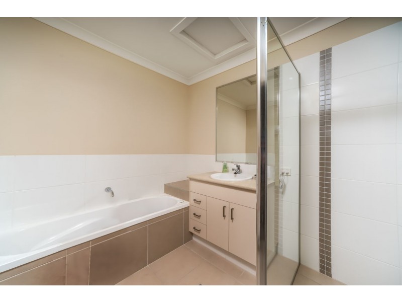 1/9 Focus Street, Ormeau QLD 4208
