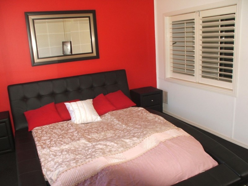 24/63 Olsen Avenue, Labrador QLD 4215