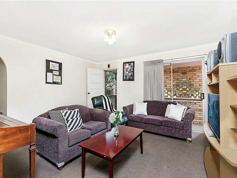 6 Farr Court, Daisy Hill QLD 4127