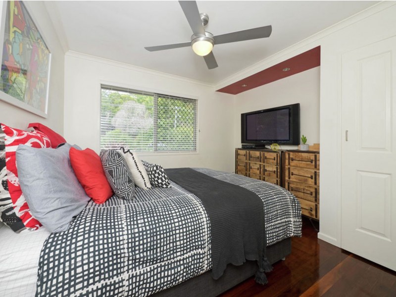 64 Yarabah Crescent, Shailer Park QLD 4128