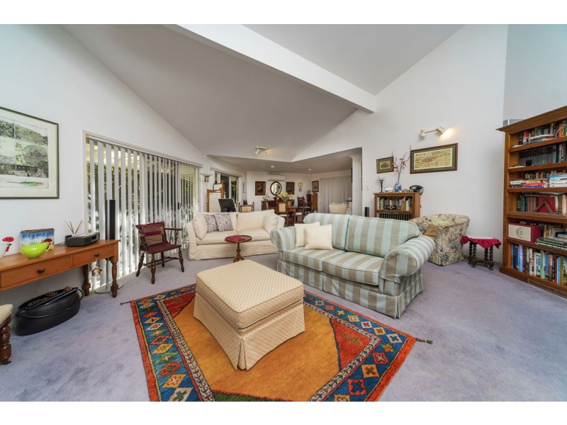 5 Morfantaine Terrace, Parkwood QLD 4214