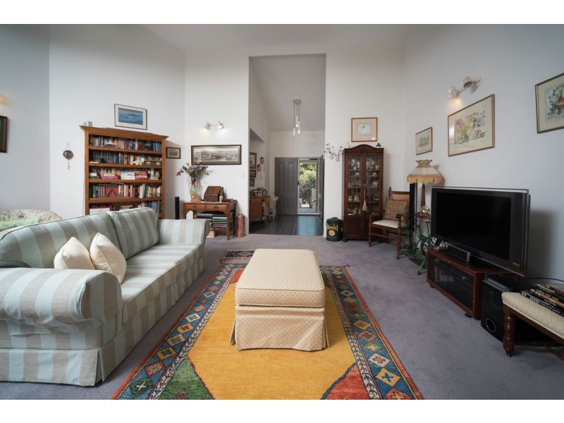 5 Morfantaine Terrace, Parkwood QLD 4214