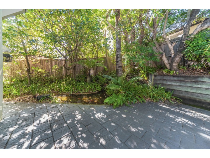 5 Morfantaine Terrace, Parkwood QLD 4214