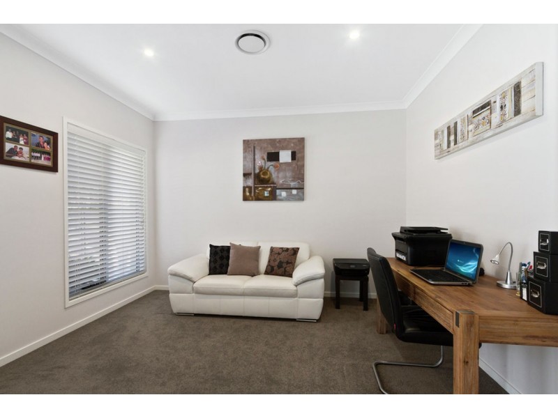 45 The Peninsula, Helensvale QLD 4212