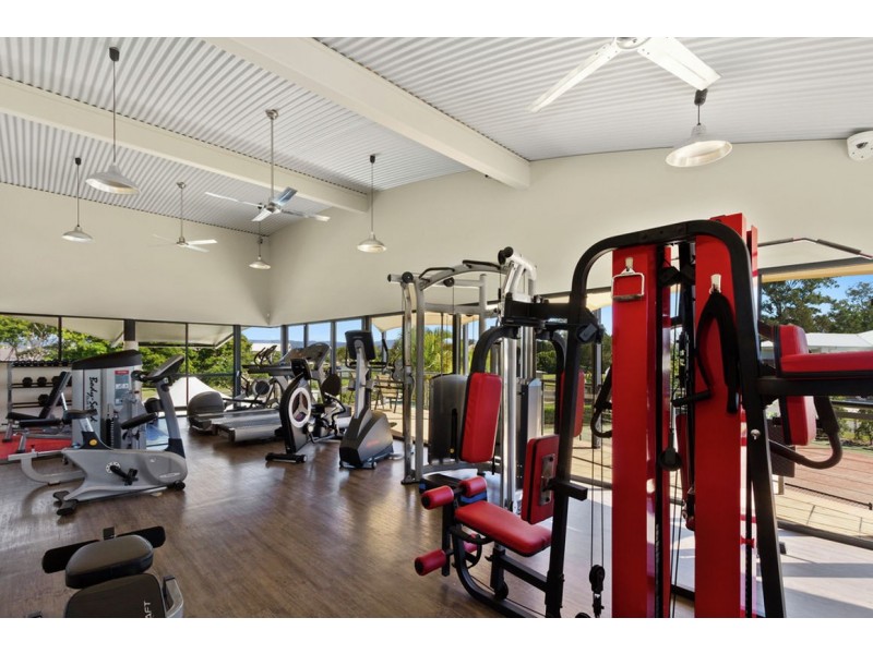 45 The Peninsula, Helensvale QLD 4212