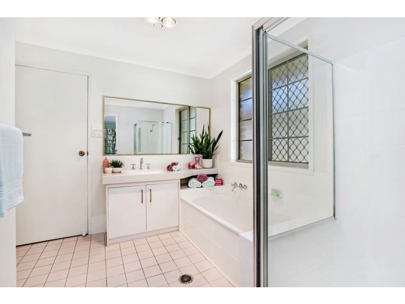 8 WILCOX  STREET, Loganholme QLD 4129