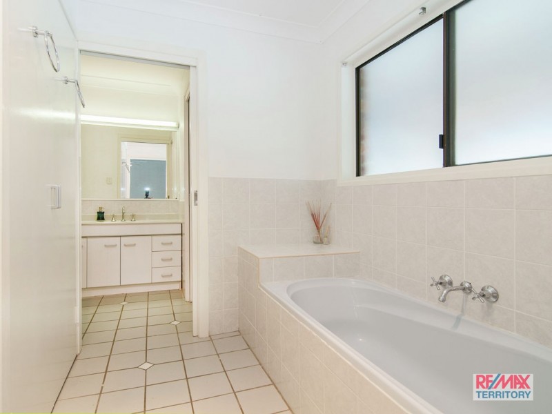 30 Parker Street, Shailer Park QLD 4128