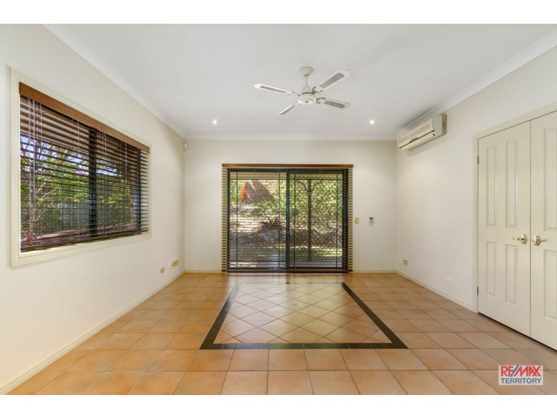 12 Hannaford Place, Helensvale QLD 4212