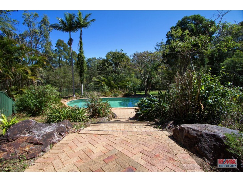 12 Hannaford Place, Helensvale QLD 4212
