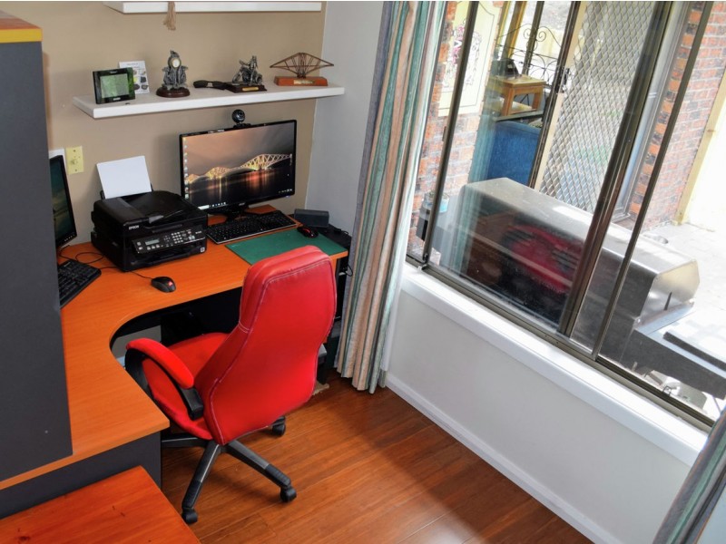 12 WILMOT PLACE, Helensvale QLD 4212