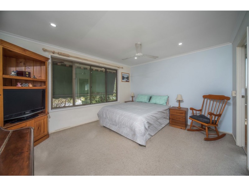 12 WILMOT PLACE, Helensvale QLD 4212