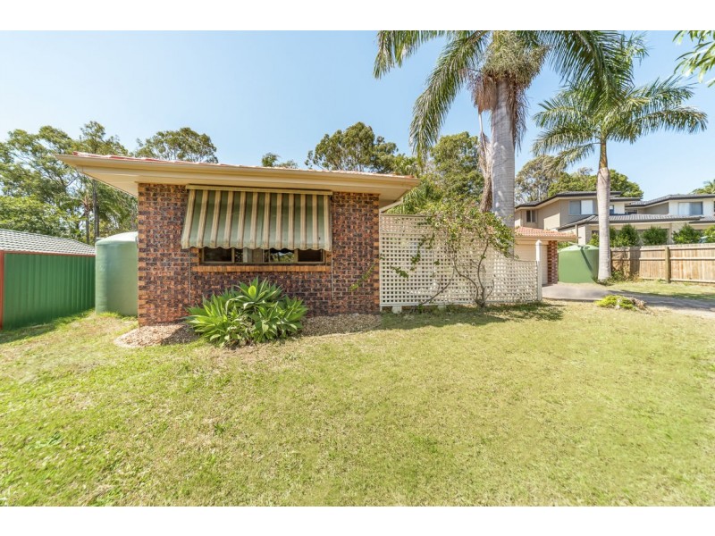 12 WILMOT PLACE, Helensvale QLD 4212
