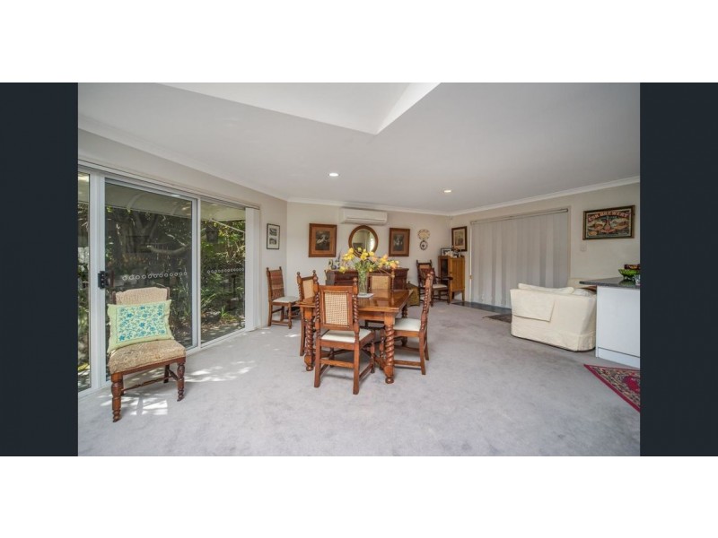 5 Morfantaine Terrace, Parkwood QLD 4214