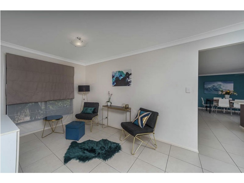 13 Beaumont Crescent, Pacific Pines QLD 4211