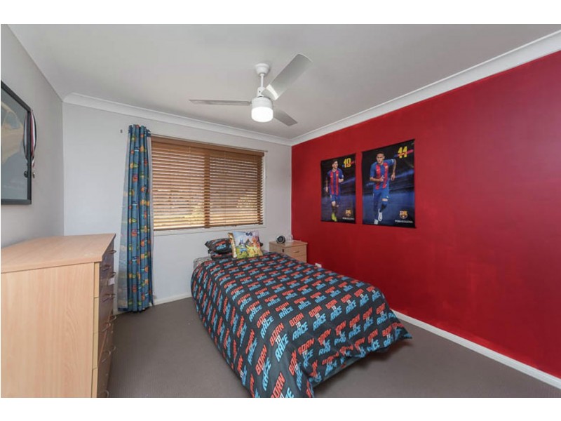 13 Beaumont Crescent, Pacific Pines QLD 4211