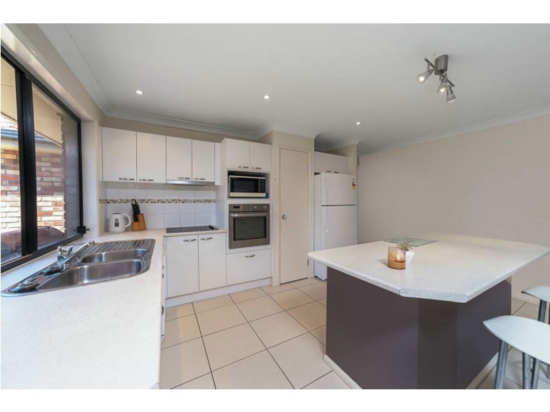 13 Beaumont Crescent, Pacific Pines QLD 4211