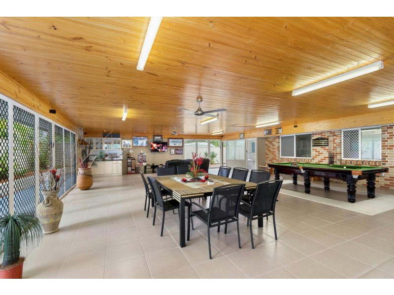 16 Warrego Way, Helensvale QLD 4212