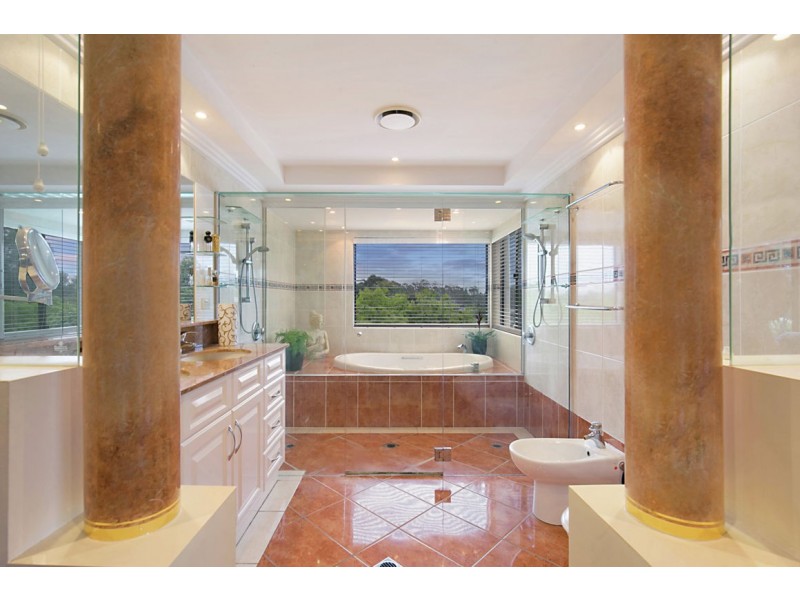 46 Boronia Avenue, Daisy Hill QLD 4127