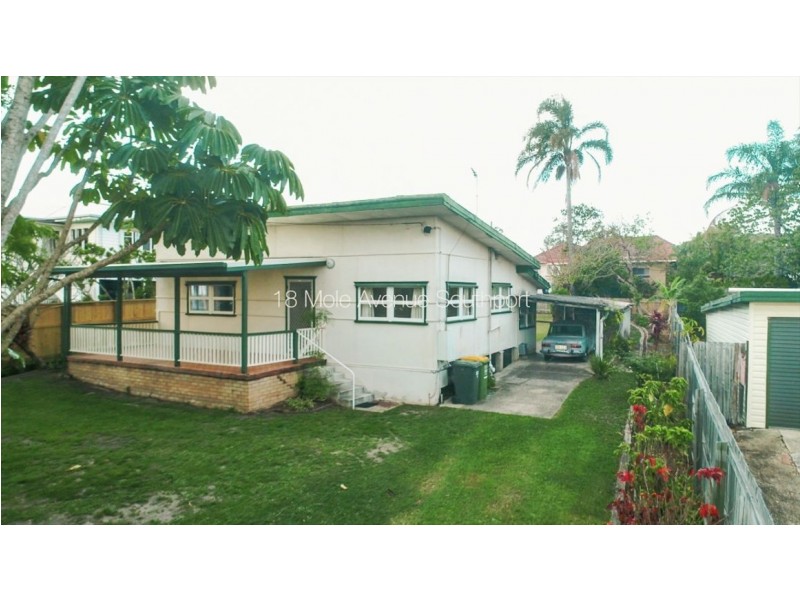 18 Mole Avenue, Southport QLD 4215